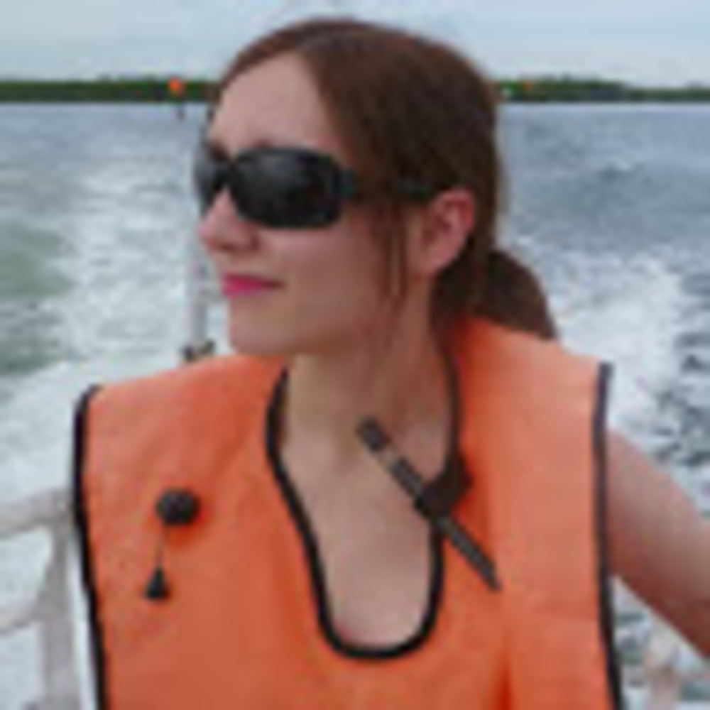 Meet your Posher, Julie